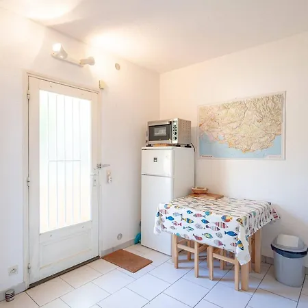 Confortable Avec Terrasse, Proche Plages - Fr-1-816-1 *